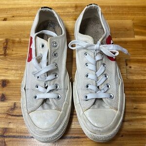 Converse Men’s sz. 6 Woman’s sz. 8